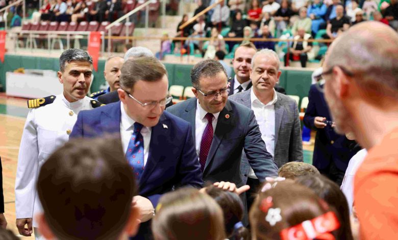 19 Mayıs Derince’de Spor ve Sanatla Kutlandı