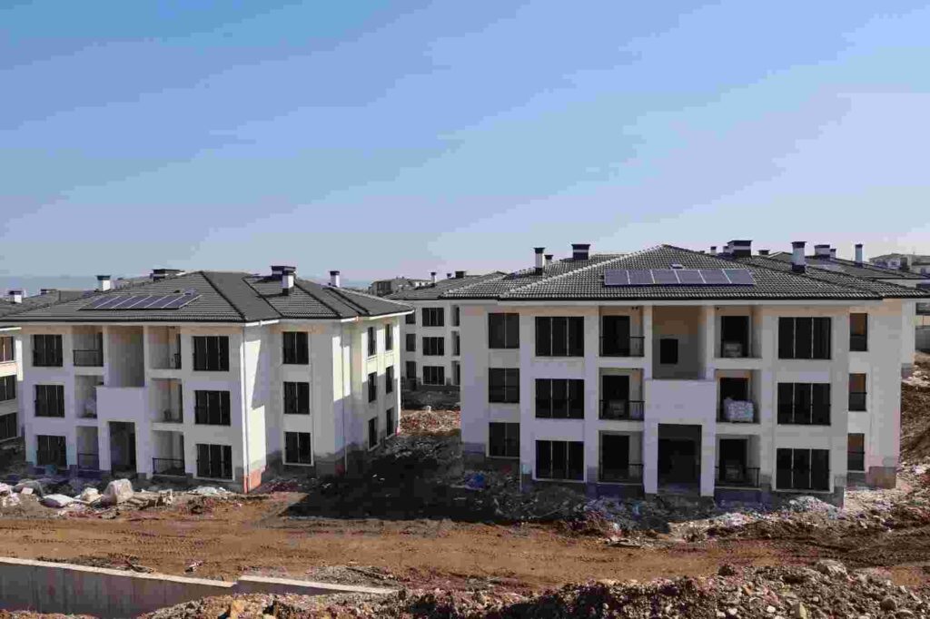 24 saatte 1.585 başvuru