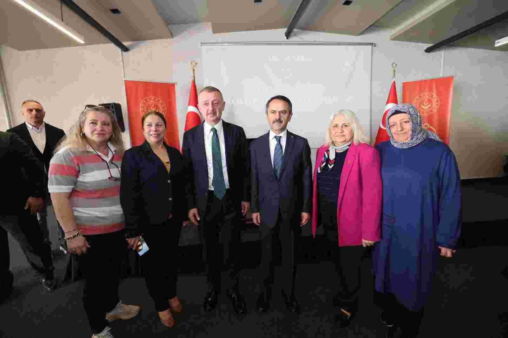 “Ailelerimiz için kapsamlı bir program yürütüyoruz”   