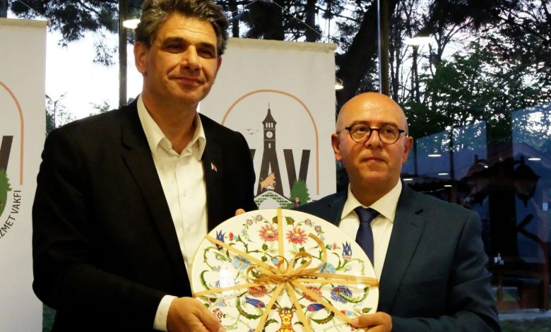 Artvin Sofrası’nın İlk Konuğu Mustafa Kocaman Oldu