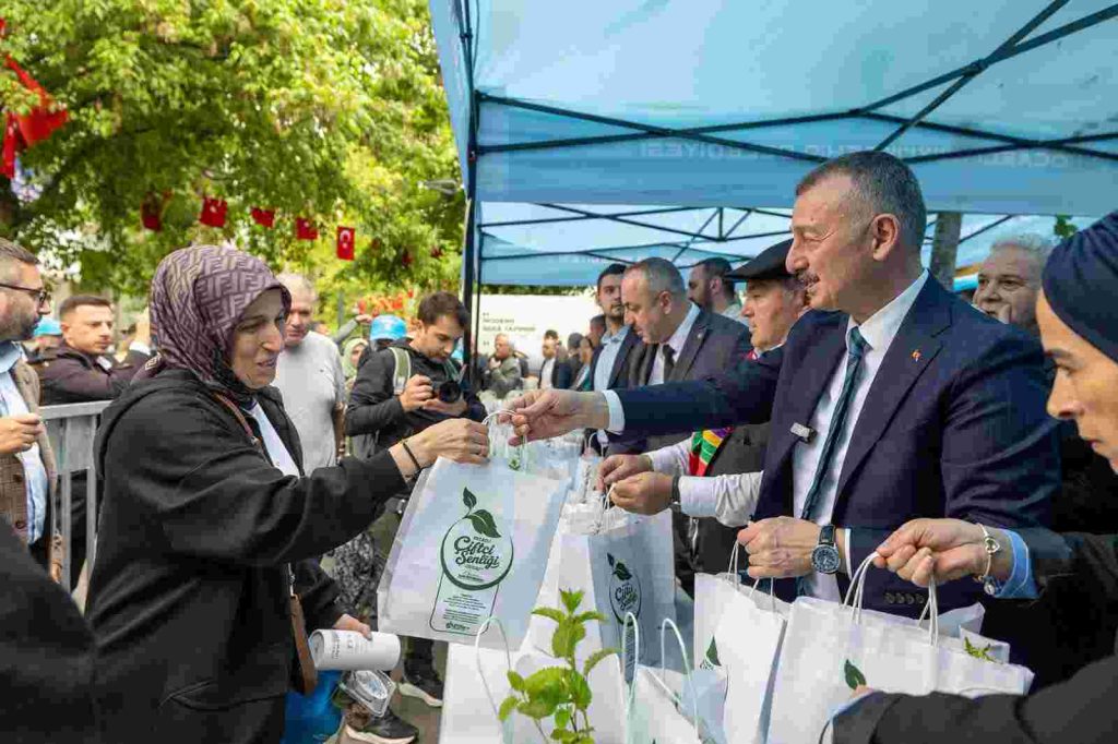 Avrupa’da eylem, Kocaeli’de şenlik var