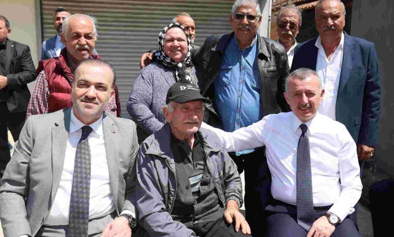 Başkan Büyükakın ile İzmit’in köylerinde sımsıcak görüntüler