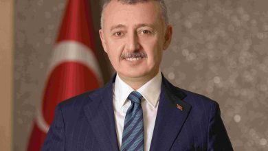 Başkan Büyükakın’dan Anneler Günü mesajı