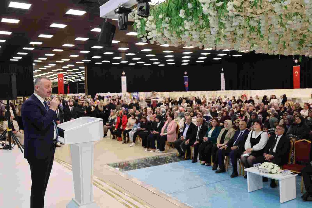 Büyükakın KO-MEK toplumsal bağları da güçlendiriyor