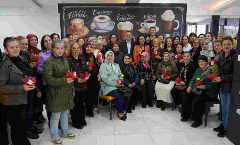 Derince’de Anneler Günü Öncesi Anlamlı Buluşma