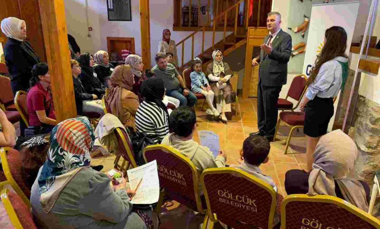 Gölcük'te “Felsefe Atölyesi” etkinliği