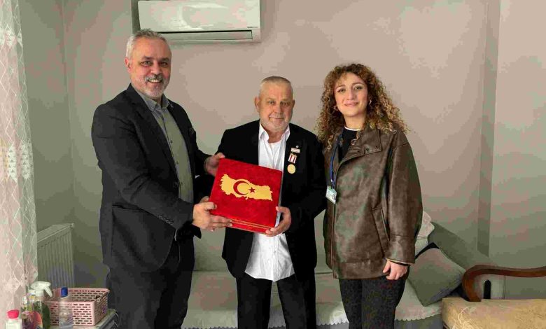 İzmit Belediyesinden Kıbrıs Gazilerine vefa ziyareti