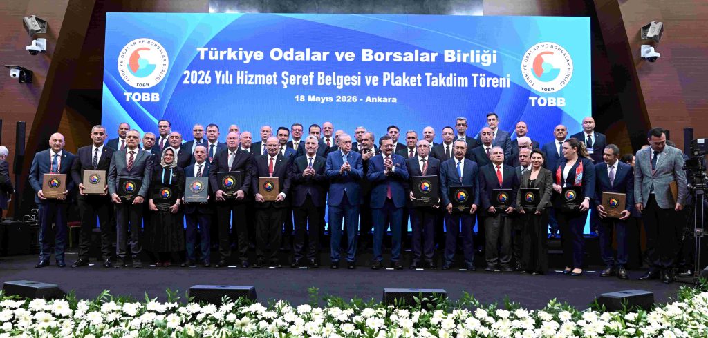 KOTO’nun gurur günü: Genel Sekreter Anlıpak’a TOBB Hizmet Şeref Plaketi