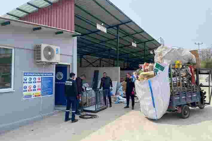 Kandıra’da Atıklar Ekonomiye Dönüşüyor