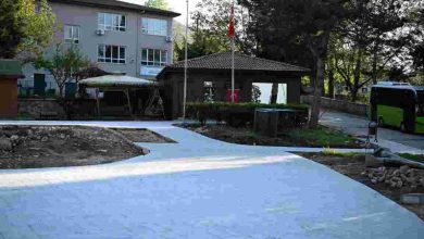 Kartepe’ye Yeni Mahalle Meydanları Kazandırılıyor