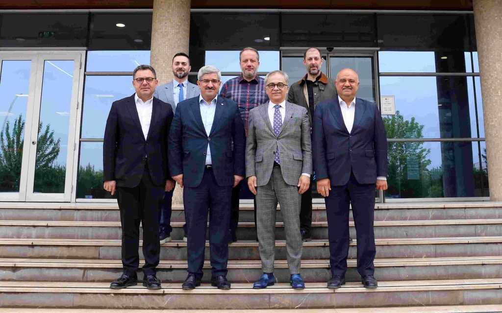 Kocaeli Büyükşehir Belediyesi Genel Sekreteri Baraçlı’dan KOTO’ya ziyaret