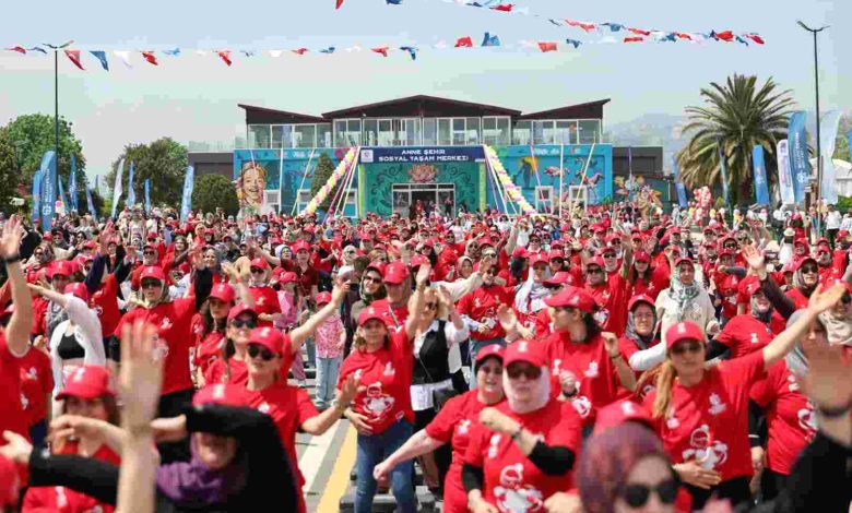 Kocaelili anneler, Anne Şehir Yaşam Merkezi’ne koştu