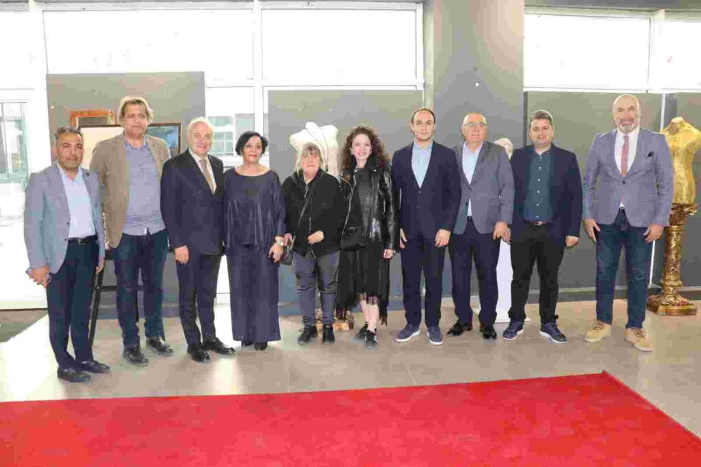 “Nicomedia Düşleri” sergisi sanatseverlerle buluştu