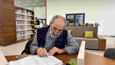 Tuğran Amca’nın okuma aşkı yıllara meydan okuyor