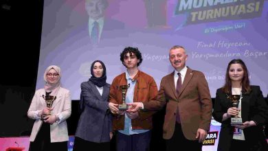 “Yarınlarımız emin ellerde”