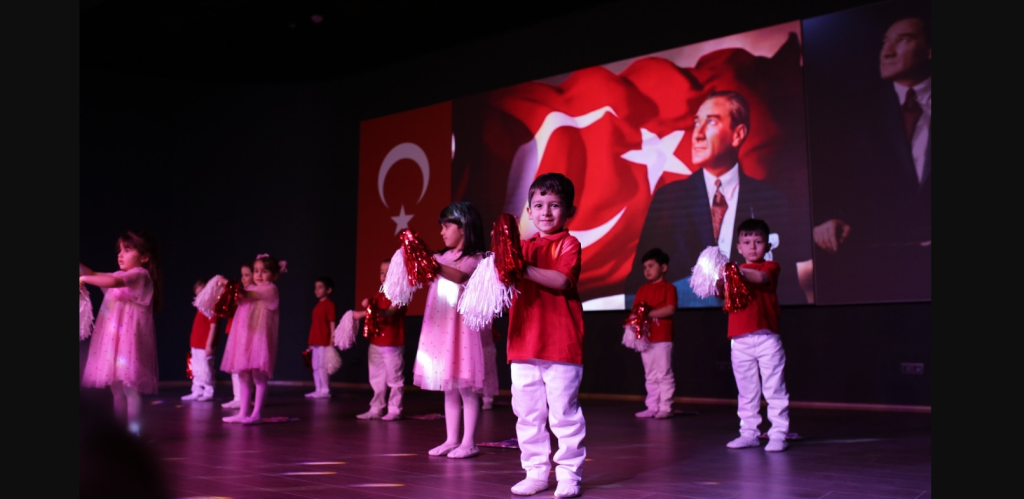 Körfezim Eğitim Kurumları’nda 23 Nisan Coşkusu