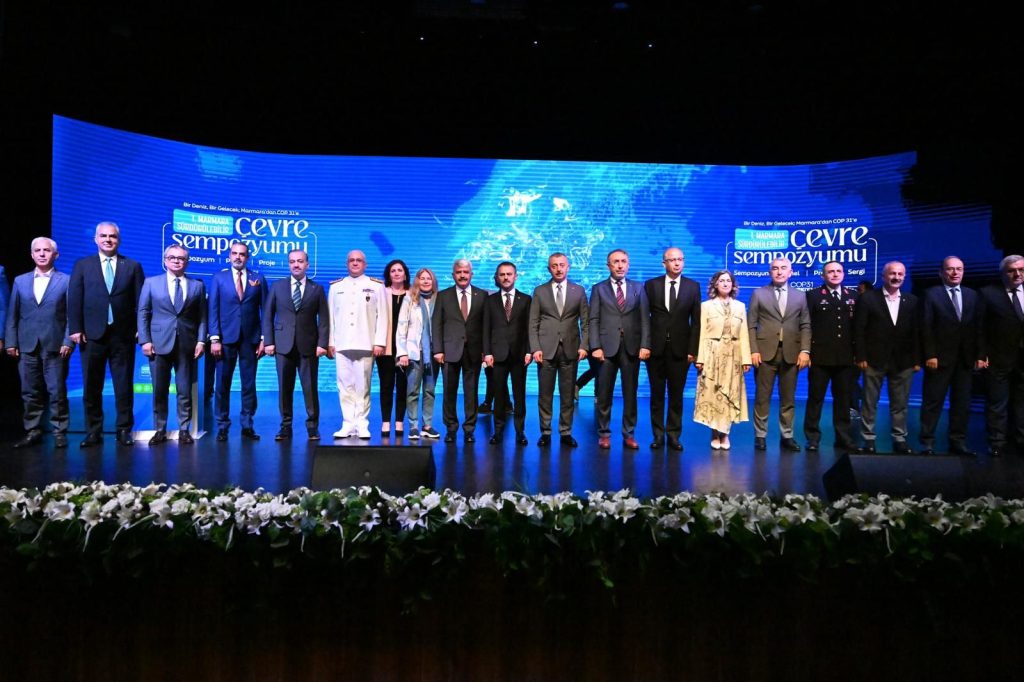 Başkan Büyükakın: “Marmara için herkes elini taşın altına koymalı