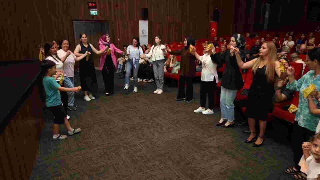 Bu konserde Kocaeli türkülerle bir oldu