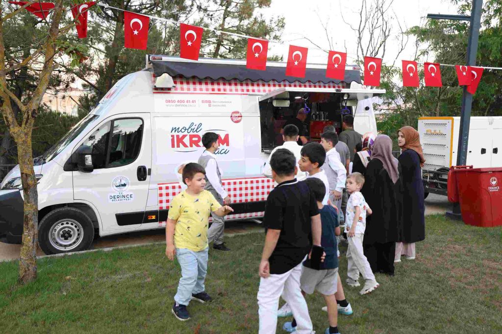 Hababam Sınıfı ile Nostalji Dolu Yaz Akşamı