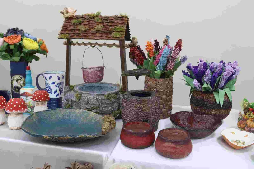 İZMEK’ten sanat dolu yıl sonu sergisi