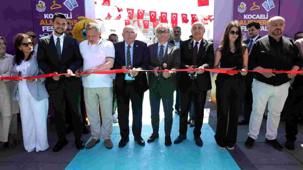 İzmit Alışveriş Festivali başladı