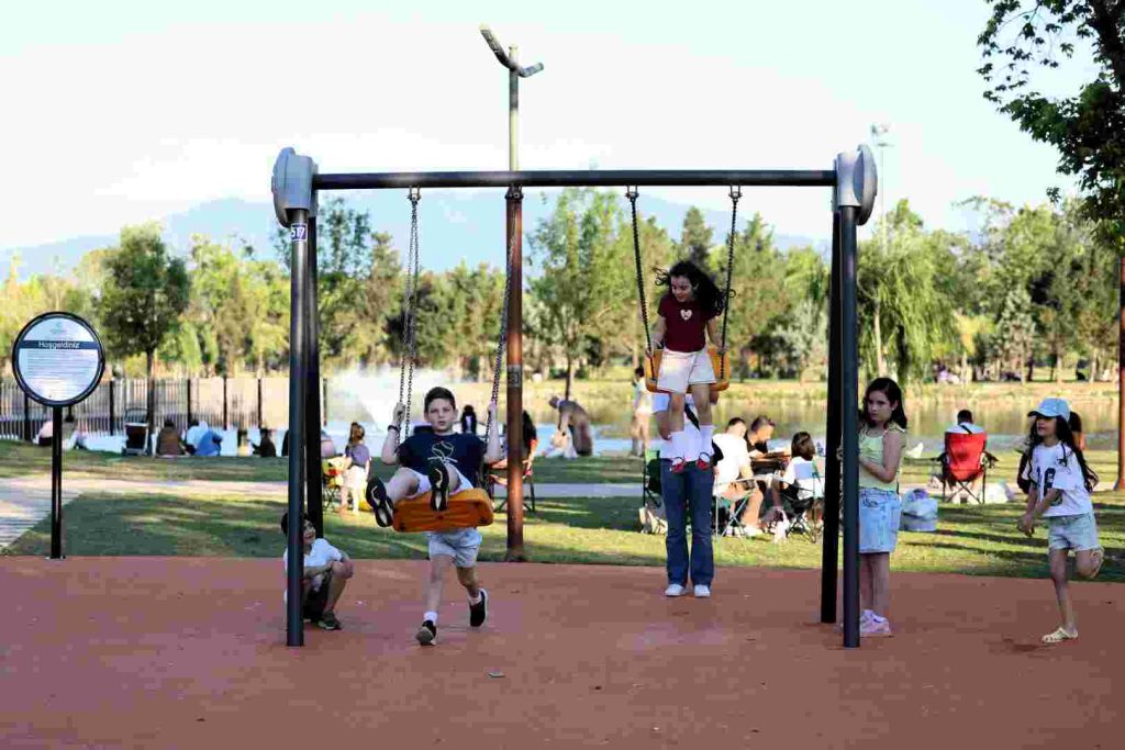 İzmit’in yeni cazibe merkezi Fuar Park