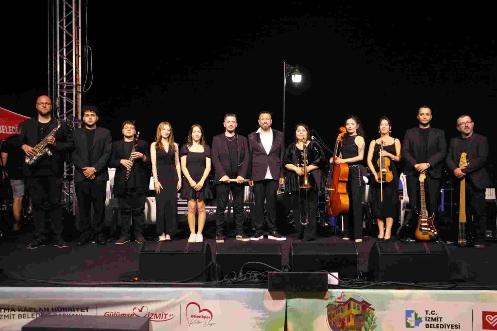 Kapanca Sokak Festivali’nde müzik coşkusu zirveye ulaştı