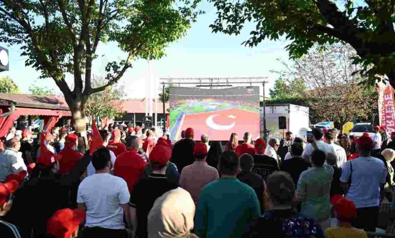 Kartepe Milli Takım İçin Tek Yürek Oldu