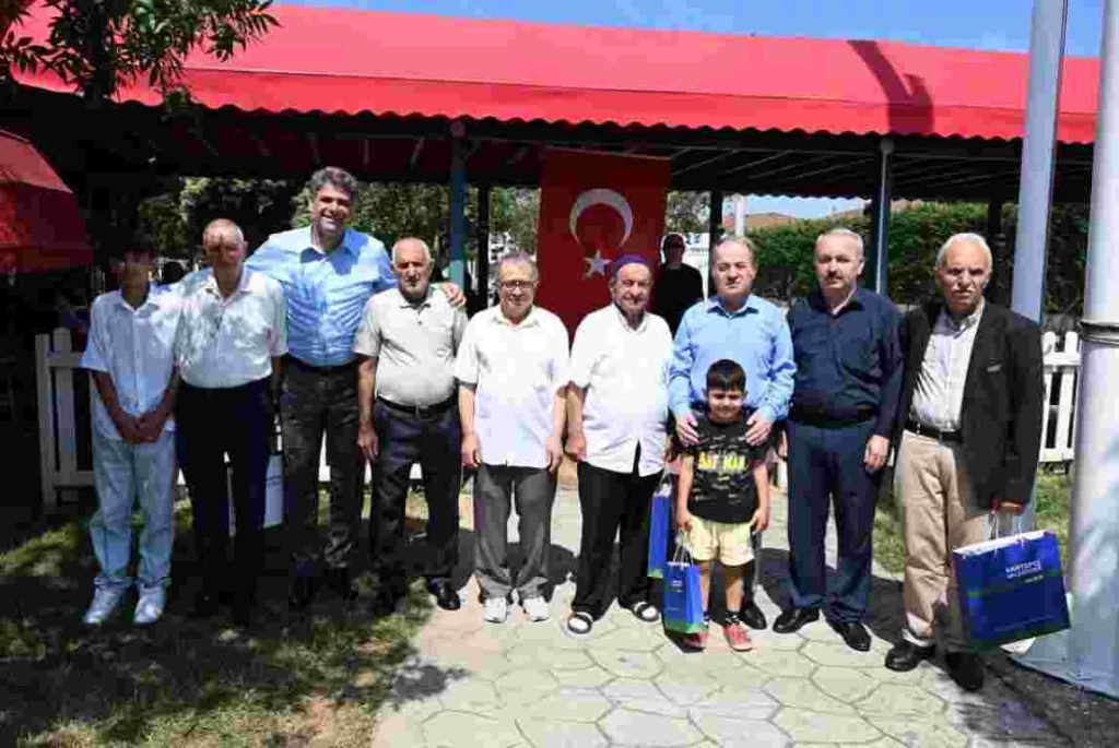 Kartepe’de Duygu Dolu Babalar Günü Programı