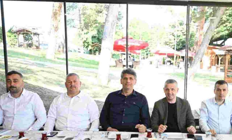 Kartepe’de Hizmetler Muhtarlarla Masaya Yatırıldı