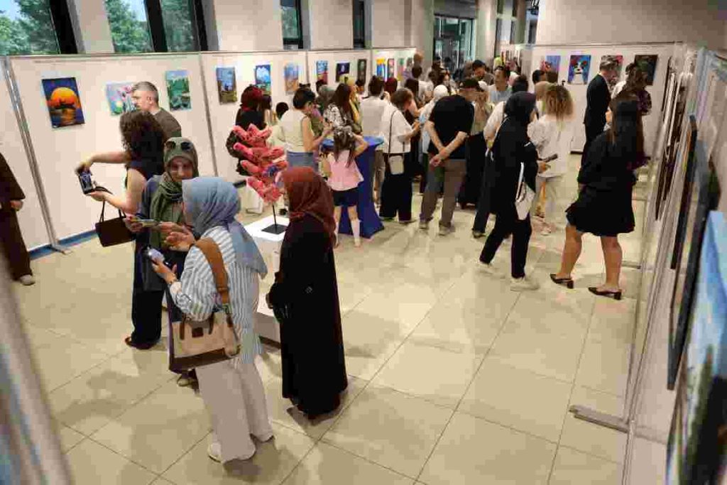Kartepe’de Sanat Rüzgarı