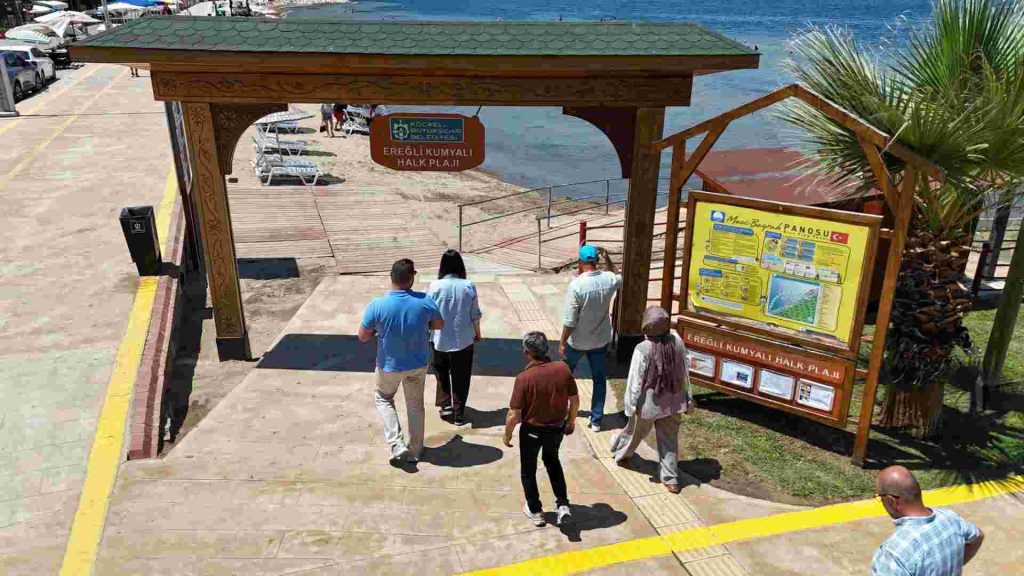Mavi Bayraklı plajlar denetimden başarıyla geçti