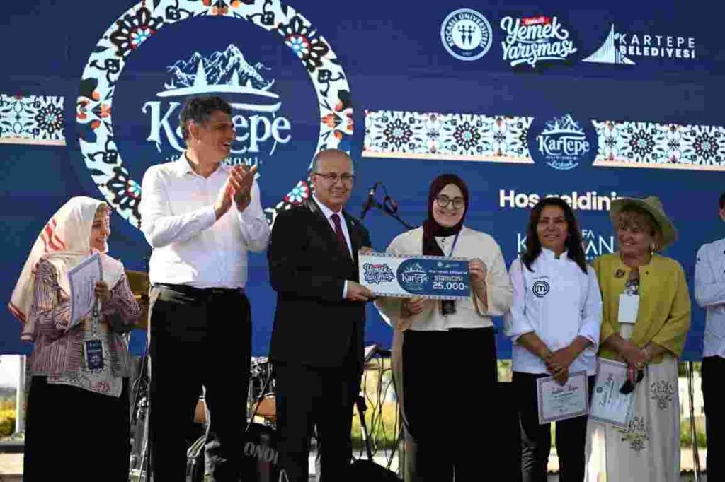 Kartepe’nin En Lezzetli Tabakları Yarıştı