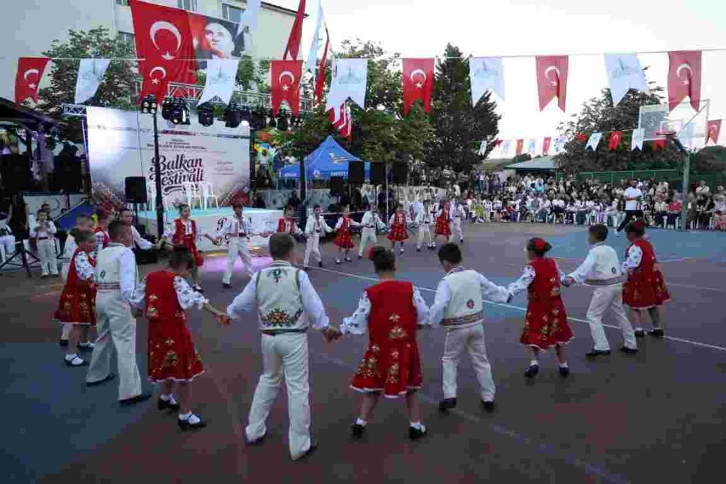 Avluburun'da Festival Coşkusu