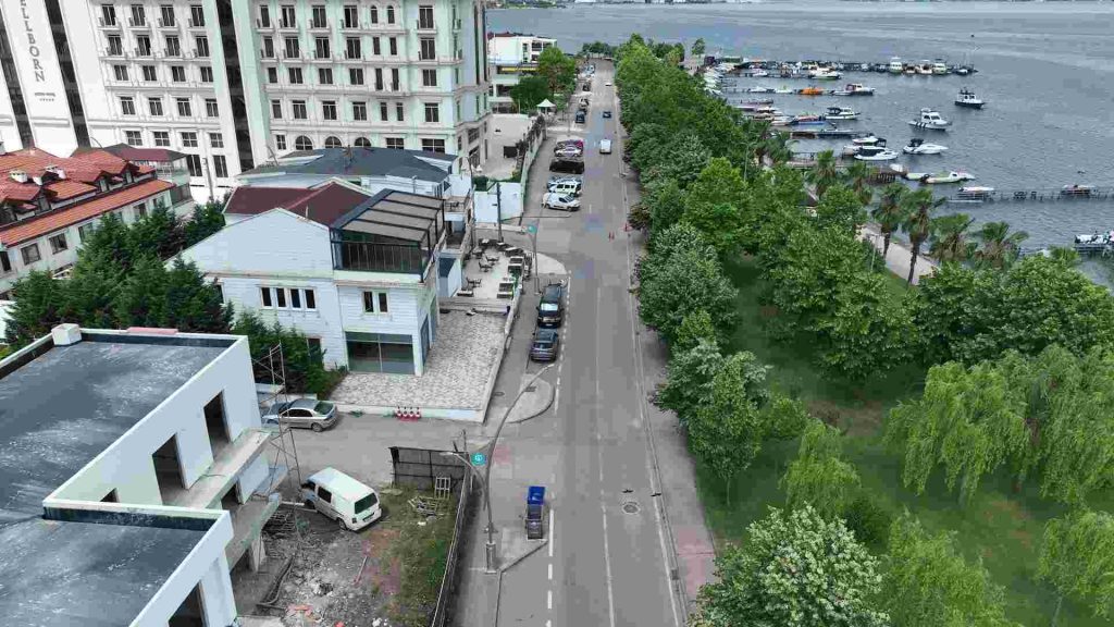 Başiskele sahilinde trafik yeniden düzenleniyor