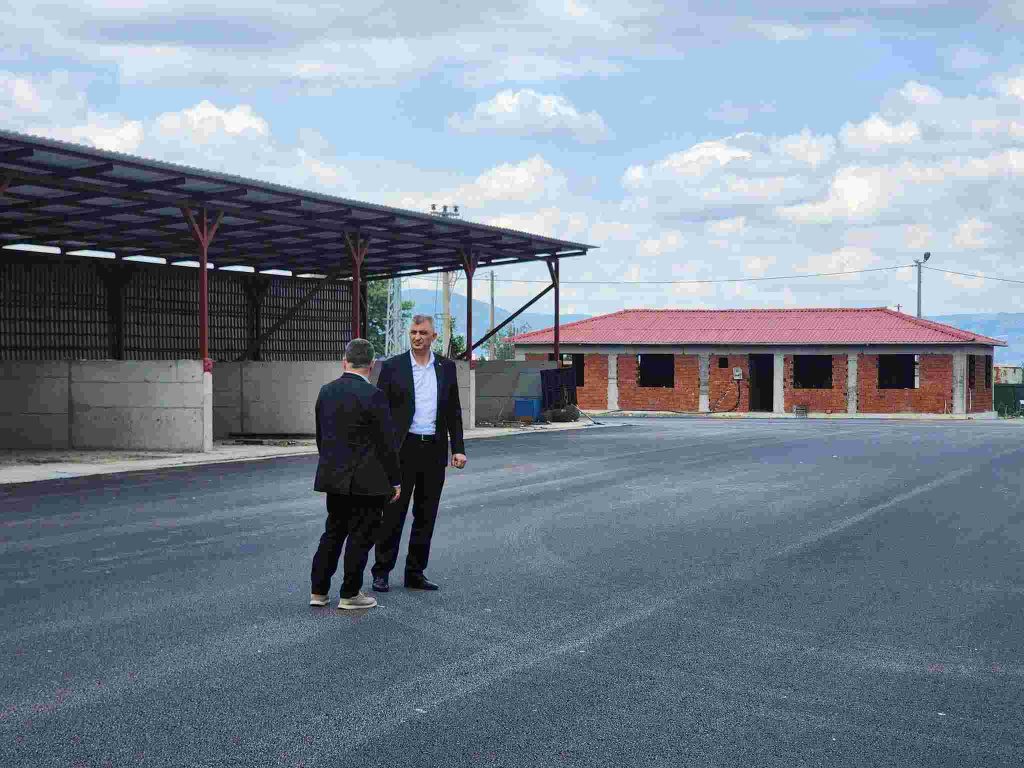 Çevre Dostu Yatırım Atık Getirme Merkezi Gün Sayıyor