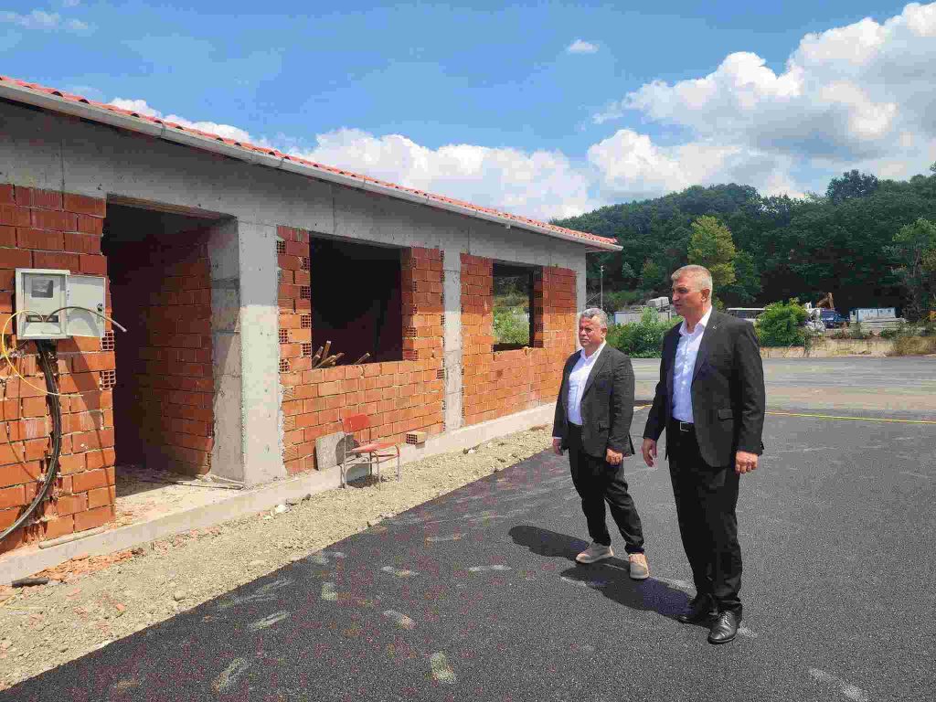 Çevre Dostu Yatırım Atık Getirme Merkezi Gün Sayıyor
