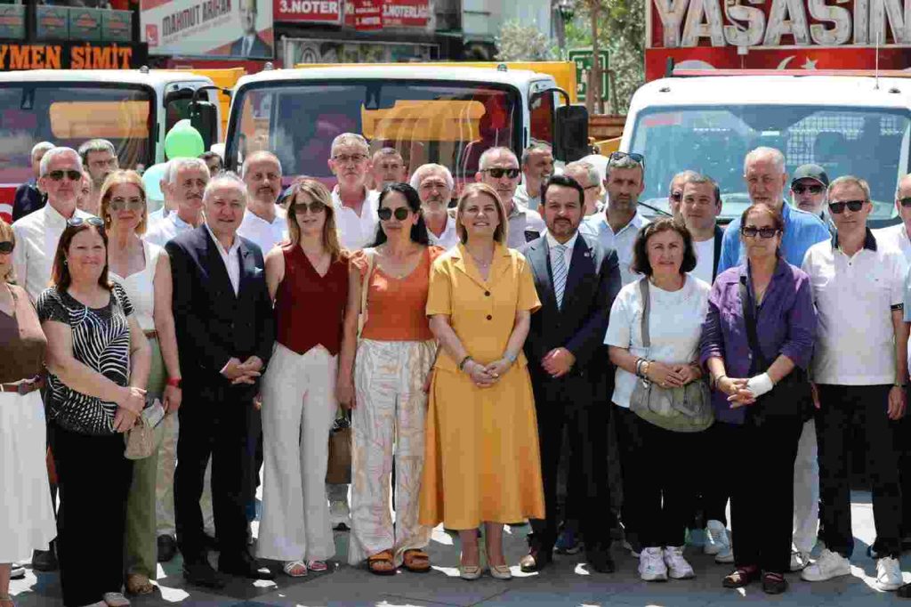 Fatma Başkan sözünü tuttu: İzmit Belediyesi araç filosunu 400’e çıkardı