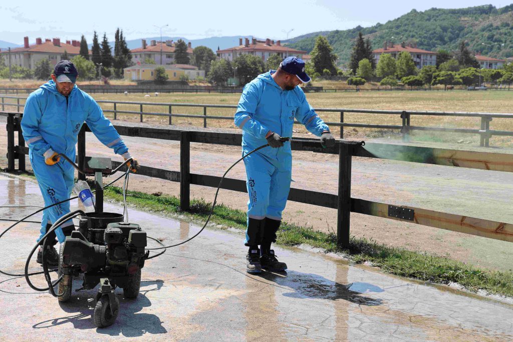Gölcük Rahvan At Tesisi’nde kapsamlı bakım