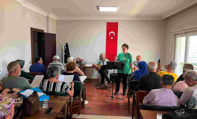 Gölcük Saygınlar Kulübü 3 ayda 692 üyeye ulaştı