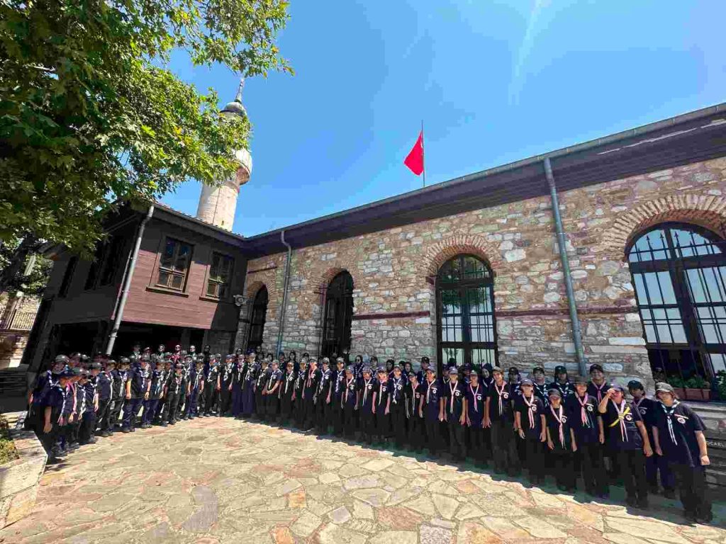 İzciler, “Gez-Gör” ile Kocaeli’yi adım adım keşfetti