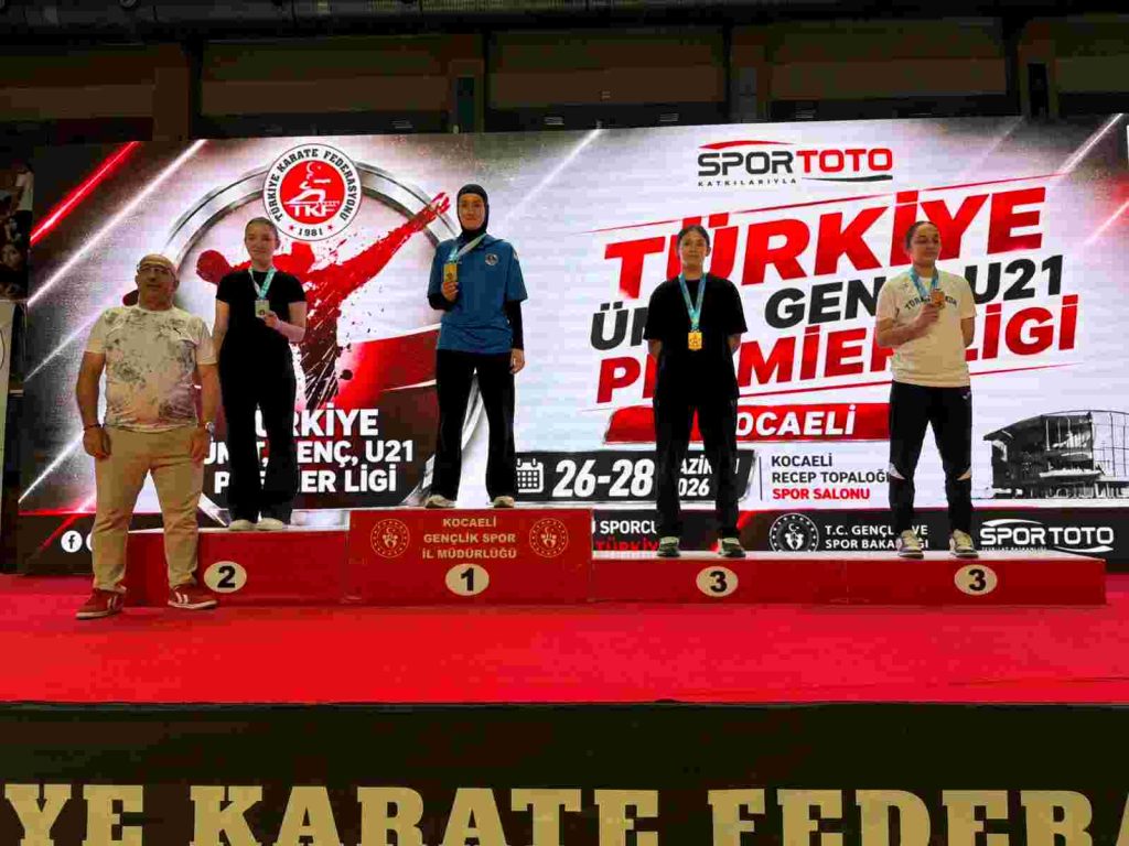 Kağıtspor, Kocaeli’yi sporun zirvesine taşıdı  