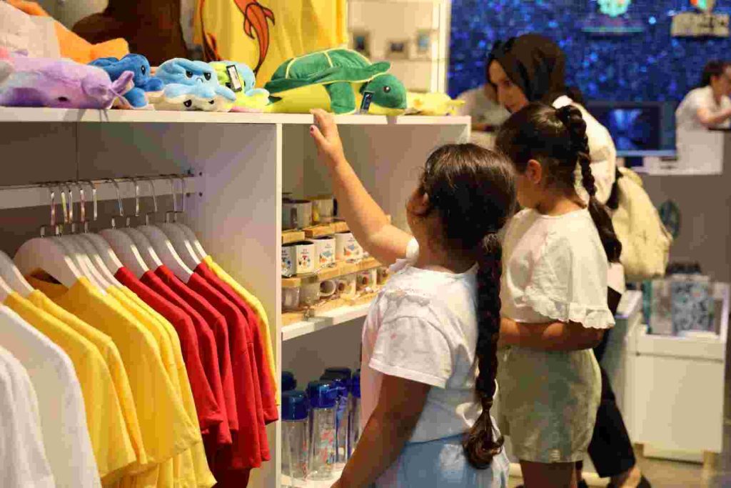 Körfez Aqua’da ‘Hatıra Mağazası’ da çok sevildi-