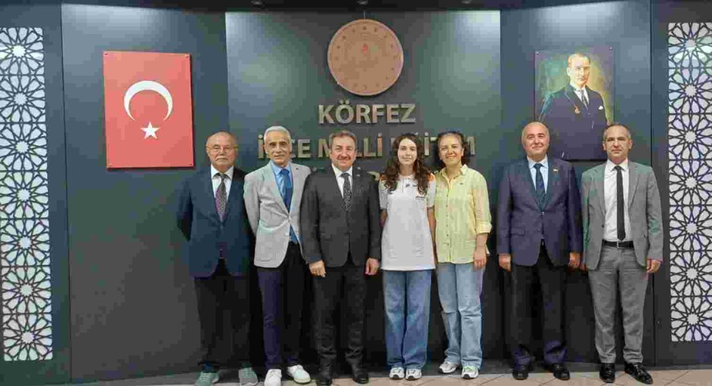 Körfezim Eğitim Kurumlarının LGS Şampiyonu Protokolle Buluştu