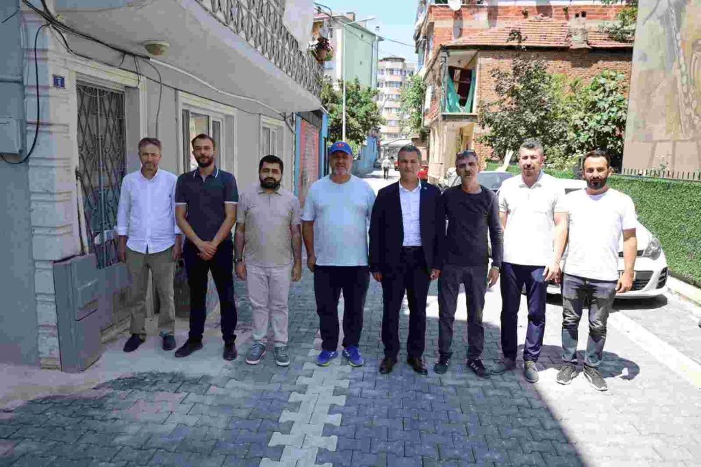 Mehmet Ali Paşa’da yoğun parke mesaisi