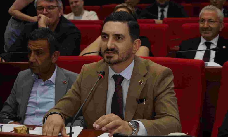 Gençtürk’ten kentsel dönüşüm eleştirilerine: “Şeffaf belediyecilik budur”