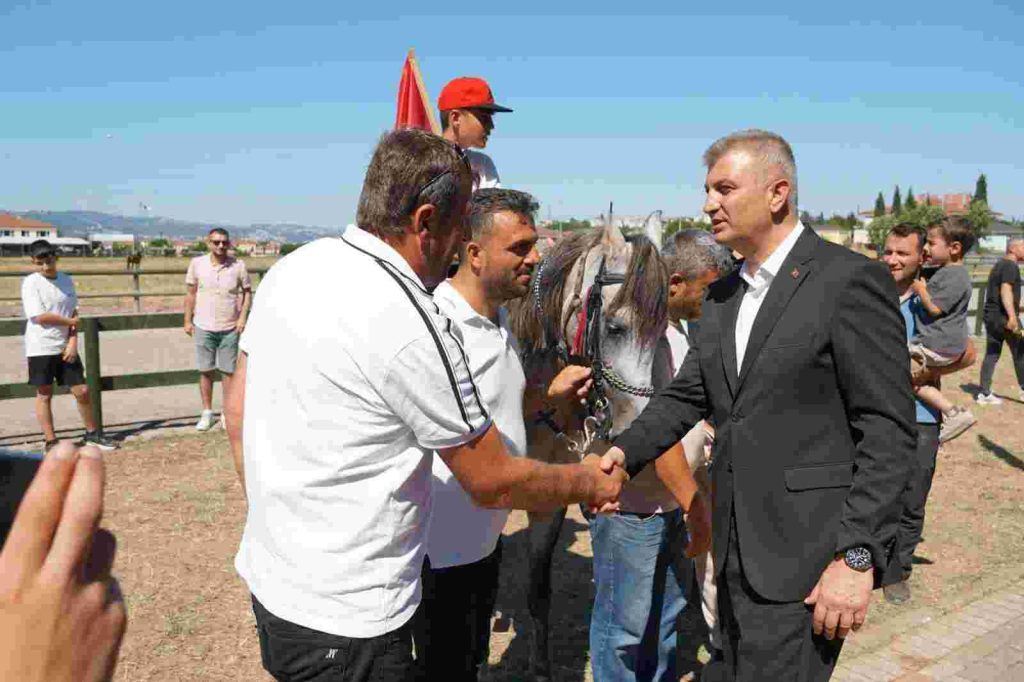 Rahvan At Yarışı Değirmendere Koşusu Nefesleri Kesti