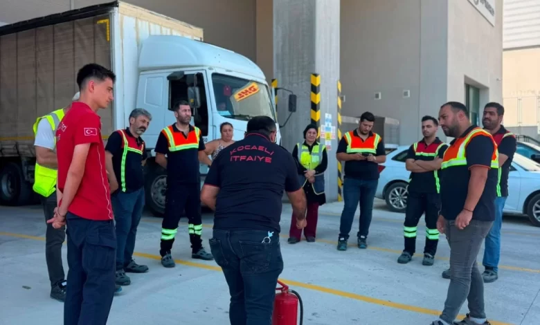 Büyükşehir İtfaiyesi, sanayiyi acil durumlara hazırlıyor