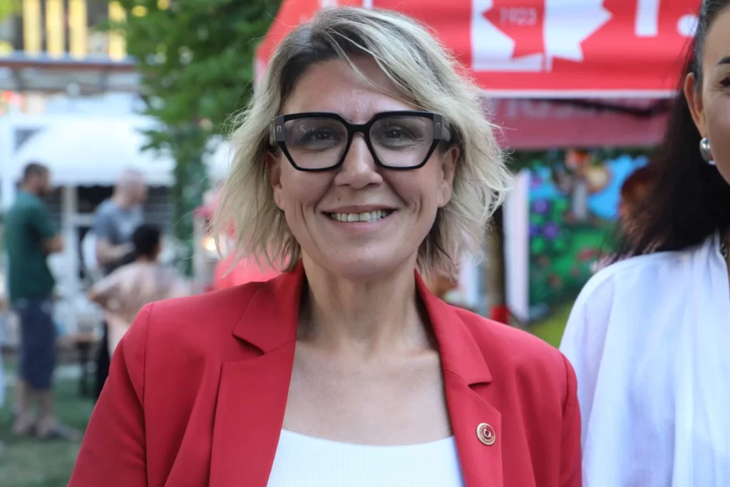 İzmit Belediyesi etkinliklerini öz kaynaklarıyla gerçekleştiriyor - görsel 2
