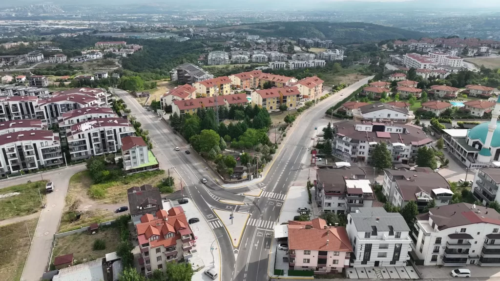 Başiskele’nin önemli güzergâhları modernize edildi - görsel 3